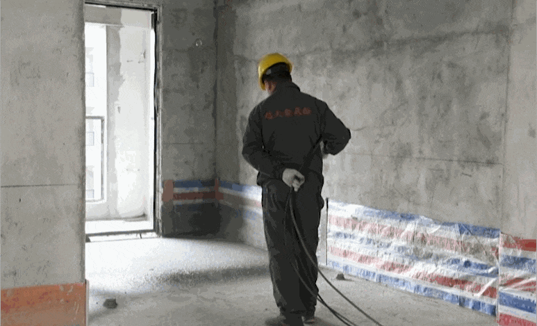 04 喷涂聚氨酯.gif